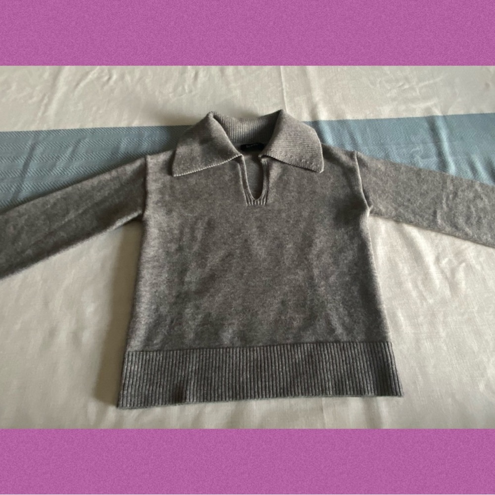 Kourt (Few Moda) Devon sweater. Size Small - true to size. Worn once.